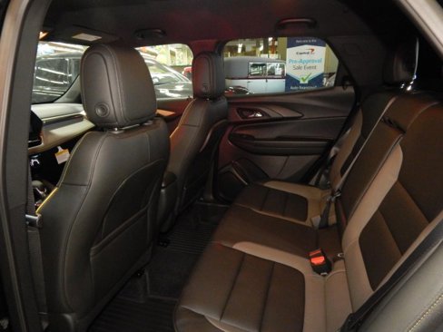 Used 2025 Chevrolet TrailBlazer ACTIV image 34