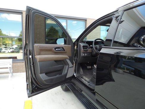 Used 2025 GMC Yukon Denali Ultimate image 31