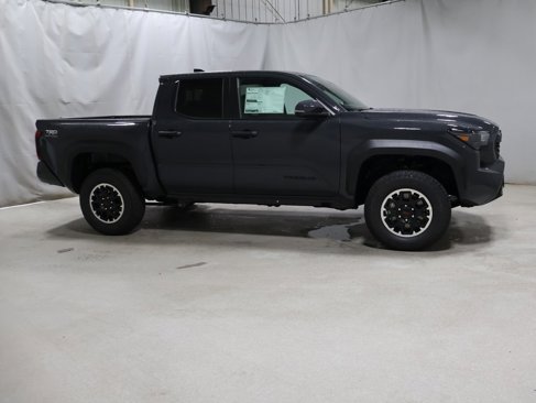 New 2025 Toyota Tacoma TRD Off-Road image 5