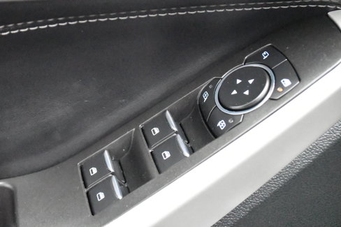 Used 2024 Ford Explorer Limited image 18