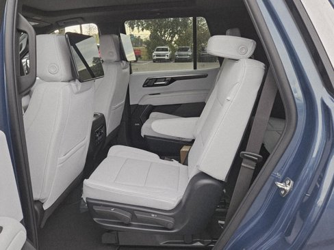 New 2026 Chevrolet Tahoe Premier image 12