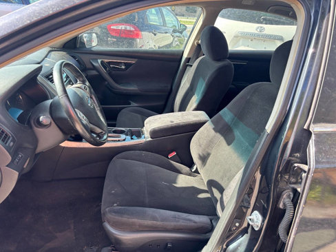 Used 2013 Nissan Altima 2.5 SV image 15