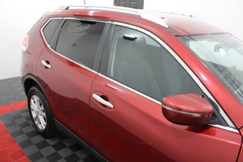 Used 2015 Nissan Rogue SV image 8