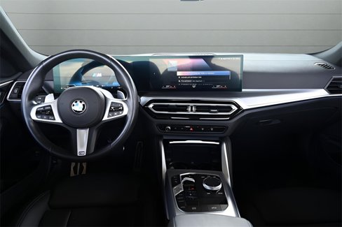 Used 2024 BMW M440i Convertible w/ Parking Assistance Package image 33