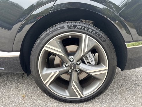 Used 2025 Genesis GV80 2.5T Prestige image 17