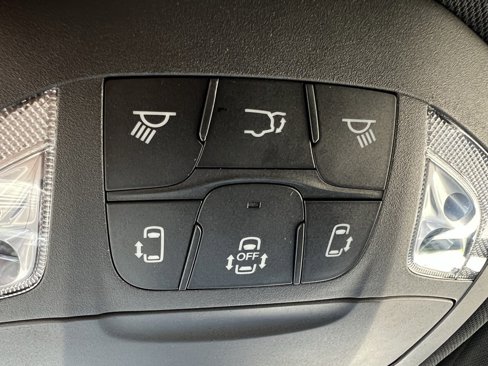 New 2026 Chrysler Pacifica Select image 45