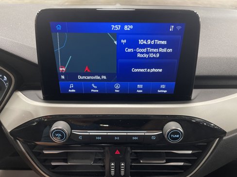 Used 2022 Ford Escape SE image 20