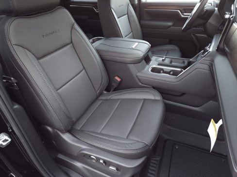 New 2025 GMC Sierra 3500 Denali w/ Denali Reserve Package image 37