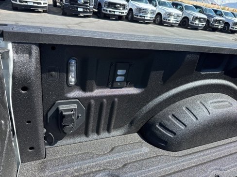 New 2026 Ford F350 4x4 Crew Cab Super Duty image 10
