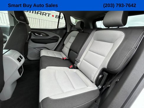 Used 2022 GMC Terrain SLE w/ Driver Convenience Package image 19