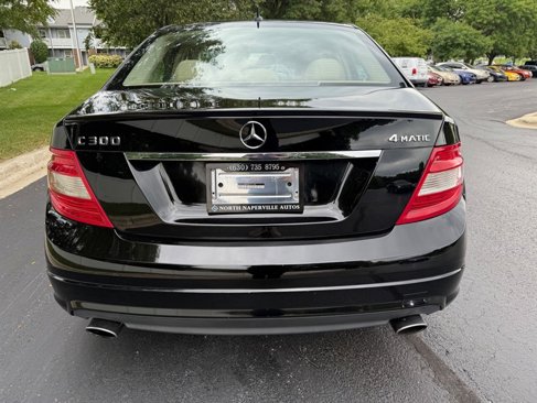 Used 2011 Mercedes-Benz C 300 4MATIC Sedan image 7