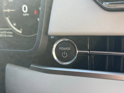 New 2025 Mitsubishi Outlander SEL image 12