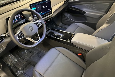 New 2025 Volkswagen ID.4 Pro S Plus image 9