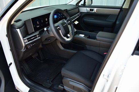 New 2026 Hyundai Santa Fe SE image 15