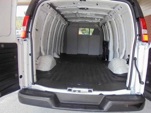 Used 2023 GMC Savana 2500 Extended image 10