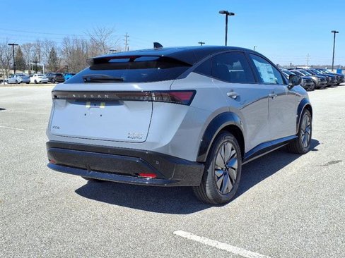 New 2025 Nissan Ariya AWD image 10