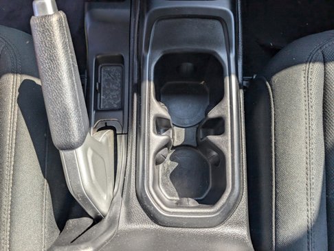 Used 2018 Jeep Wrangler Unlimited Sahara image 13