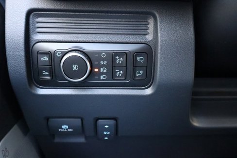 New 2026 Ford F250 Platinum image 35