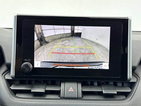 Used 2023 Toyota RAV4 LE image 26