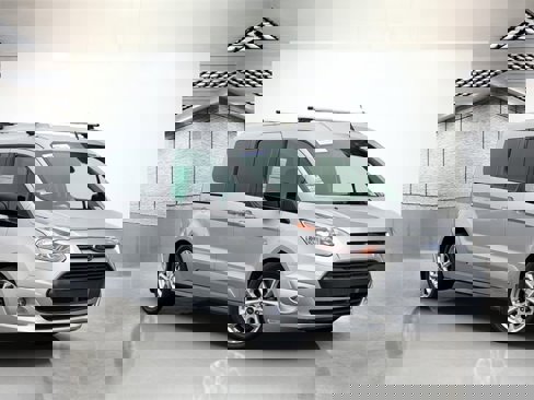 Certified 2017 Ford Transit Connect XLT image 2