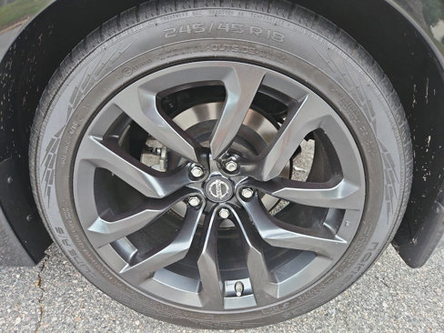 Used 2018 Nissan 370Z Touring image 18