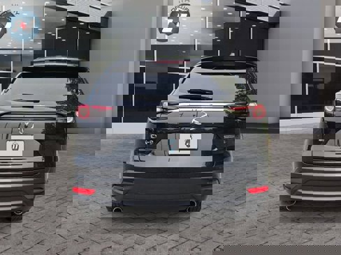 Used 2023 MAZDA CX-9 Touring image 4