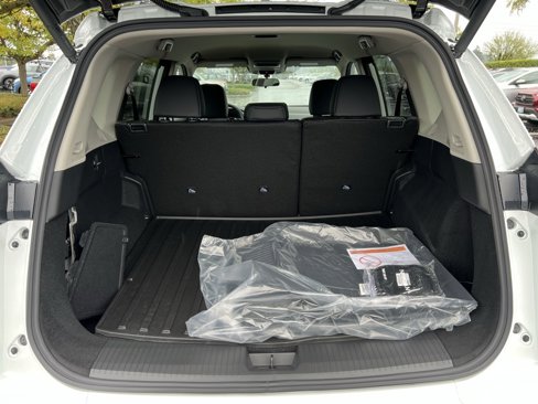 New 2026 Nissan Rogue SV image 9