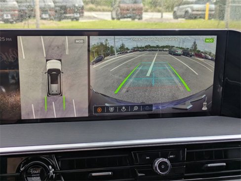 New 2025 INFINITI QX80 Sensory image 24