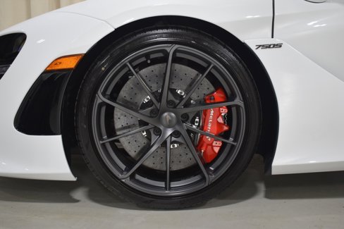 New 2025 McLaren 750S Spider image 4