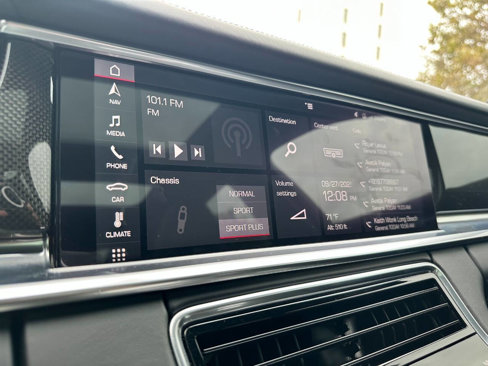Used 2018 Porsche Panamera Turbo image 45