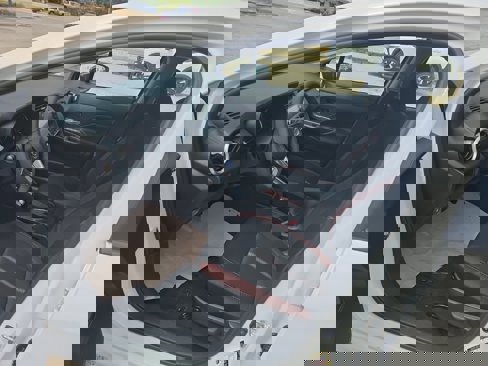 New 2025 Nissan Versa SR image 14
