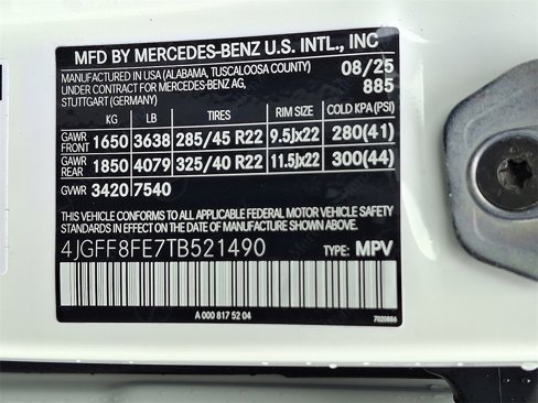 New 2026 Mercedes-Benz GLS 580 4MATIC image 21