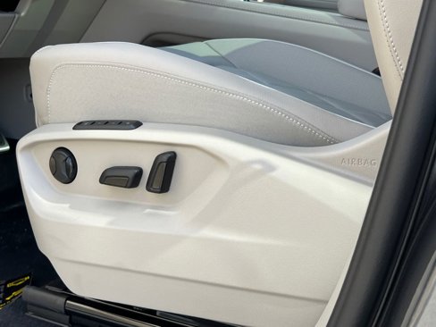 New 2025 Volkswagen Atlas SEL Premium R-Line image 20