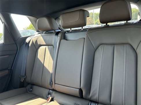 New 2025 Audi Q4 e-tron Premium Plus image 31