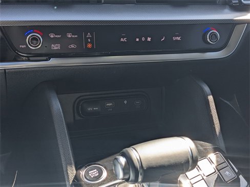 Used 2024 Kia Sportage SX image 9