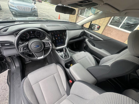 Used 2021 Subaru Outback Premium image 17