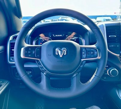 New 2026 RAM 1500 4x4 Crew Cab image 25