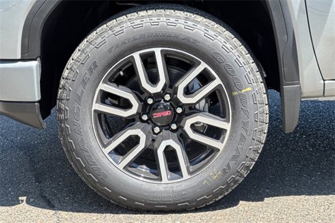 New 2026 GMC Sierra 1500 AT4 w/ AT4 Premium Package image 32