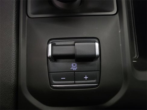 Used 2024 GMC Sierra 1500 AT4 w/ Technology Package image 39