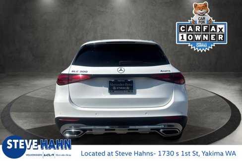 Used 2024 Mercedes-Benz GLC 300 4MATIC image 4