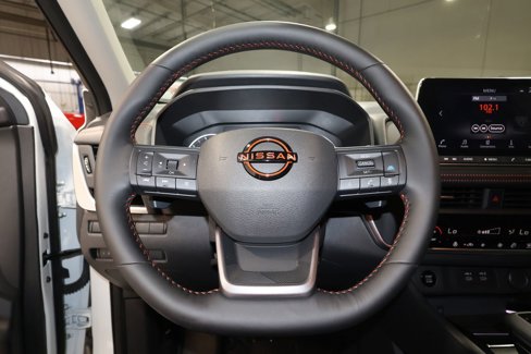 Used 2025 Nissan Rogue SV w/ Rock Creek Premium Package image 10