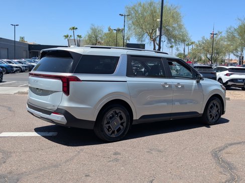 New 2026 Kia Carnival EX image 3