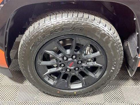 Certified 2025 Toyota Sequoia Platinum image 28