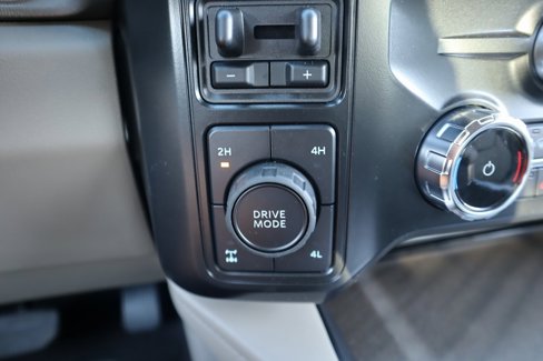 New 2026 Ford F250 Platinum w/ Platinum Plus Package image 9