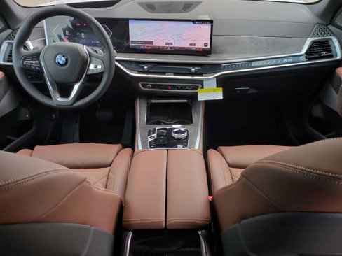 New 2026 BMW X5 xDrive50e w/ Executive Package image 15