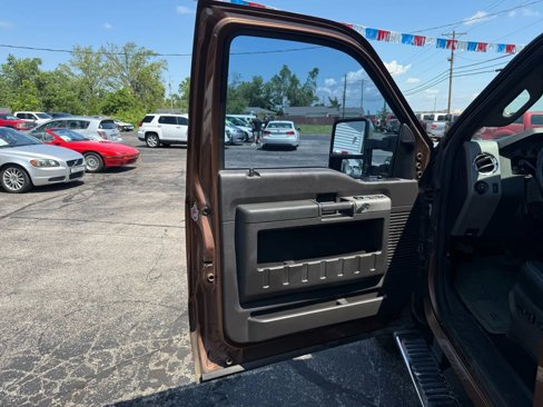 Used 2011 Ford F350 Lariat w/ Lariat Interior Pkg image 15