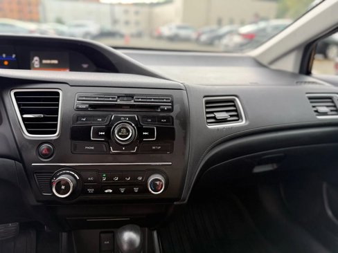 Used 2015 Honda Civic LX image 29