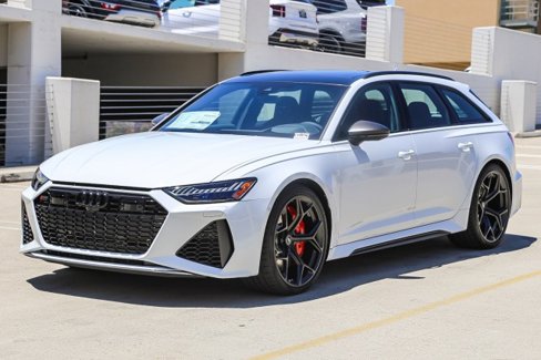 New 2025 Audi RS 6 performance image 3