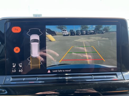 Used 2024 Volkswagen Atlas Peak Edition SEL image 23