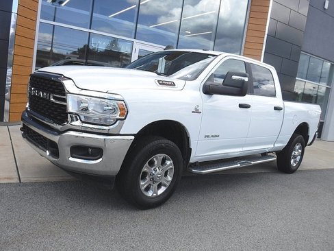 Used 2024 RAM 2500 Big Horn image 1